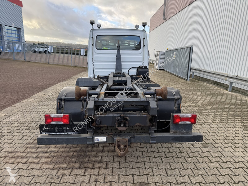 Kamion Iveco Daily 70C14D 4x2 Doka Daily 70C14D...