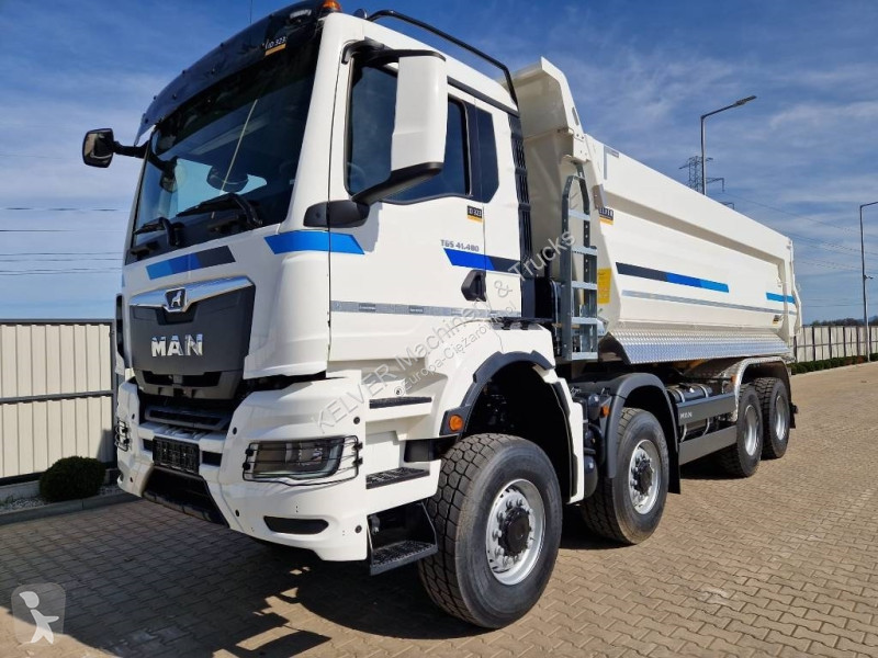 Camião MAN TGS 8x6 kipper