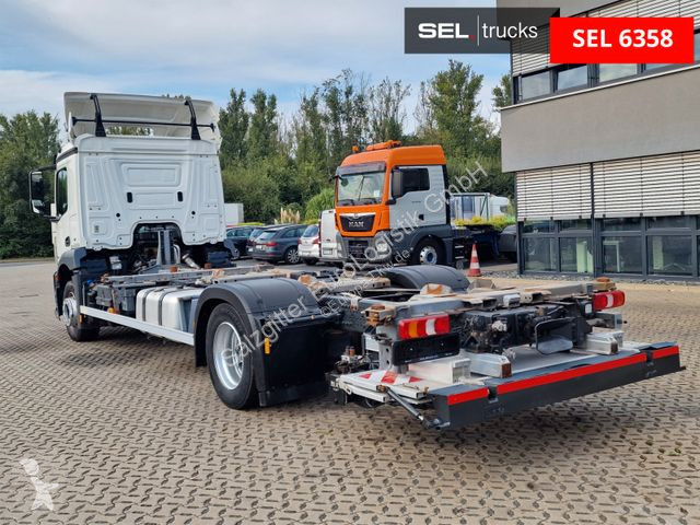 Kamion Mercedes 1840 / Ladebordwand / Retarder