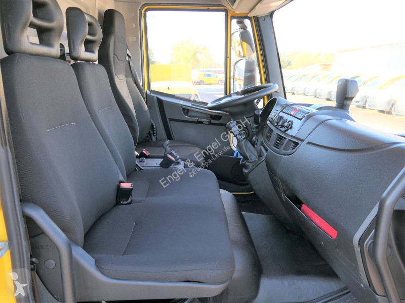 Camião Iveco EuroCargo ML 120 E 25 EURO-6 AHK...