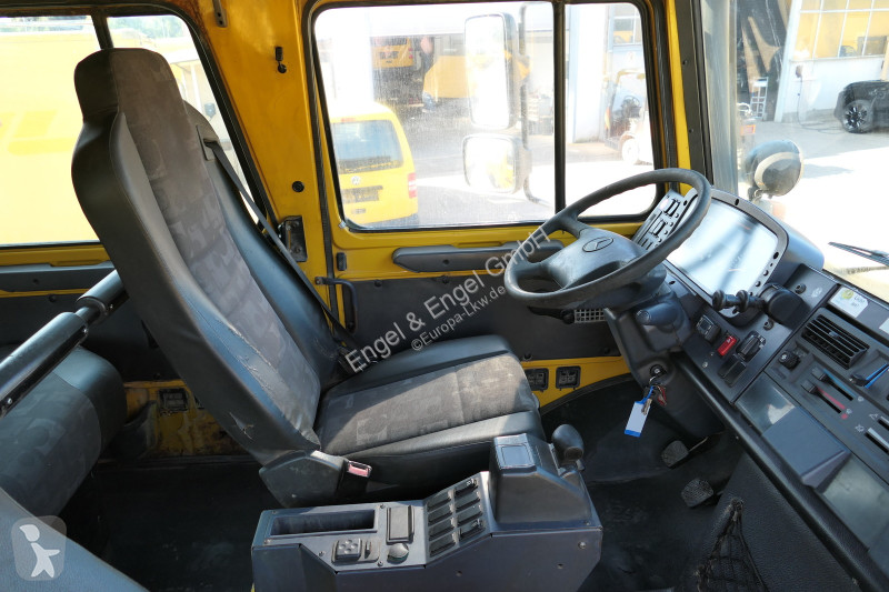 Camion Unimog U4000 437/25 DoKa EURO-5