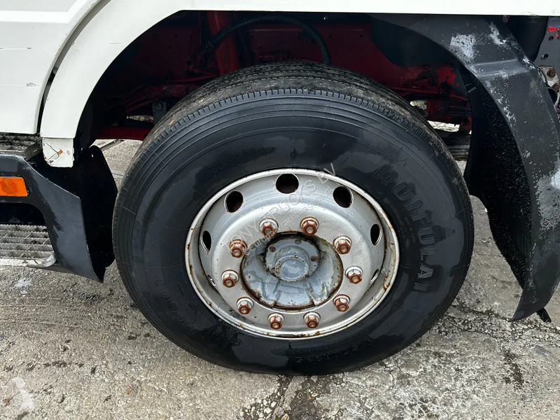 Camion Scania P-360 4X2 Platform Manual Gear...