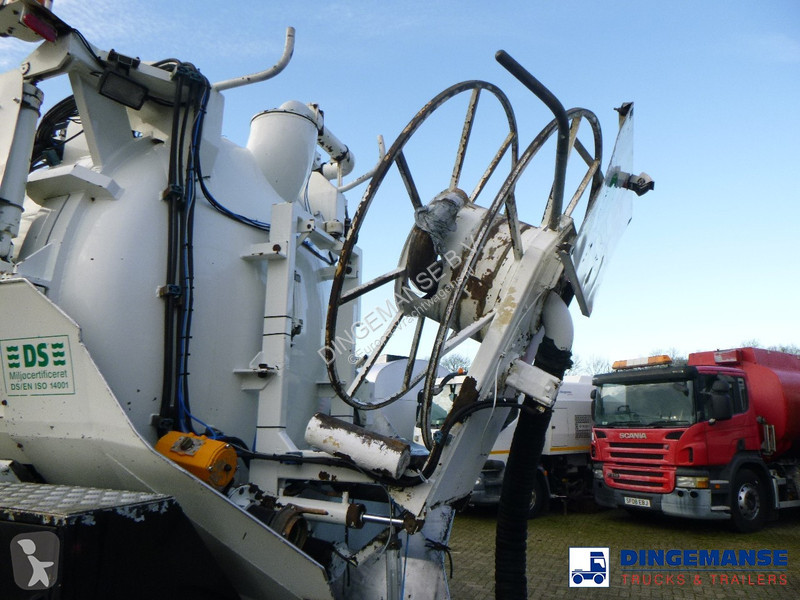 Camion Scania -420 6x2 vacuum tank 10.5 m3