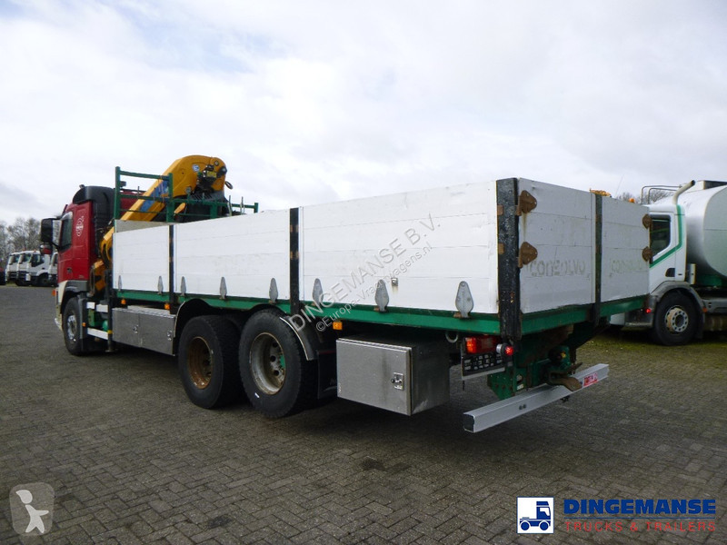 Camion Volvo 440 6x2 Euro 4 + Effer 350.11/6S