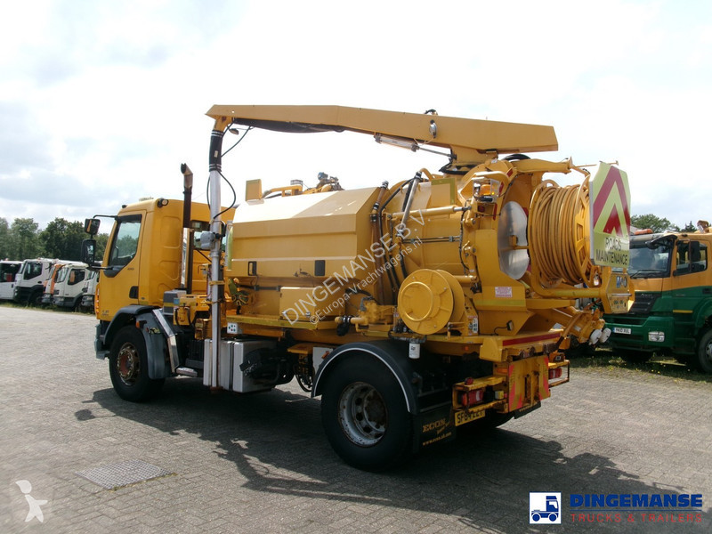 Camion DAF 220 4X2 Whale vacuum tank 7 m3