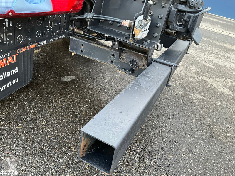 Camión MAN 12.250 Palfinger haakarmsysteem