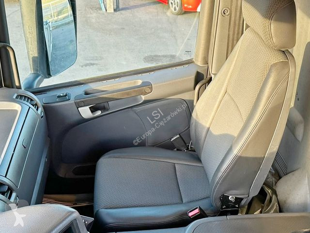 Camion Scania P250* FAHRGESTE 4,30* HMF 635...