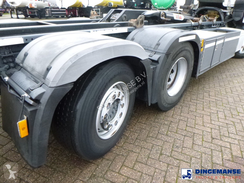 Vrachtwagen Mercedes 2843 6x2 Hyva container...