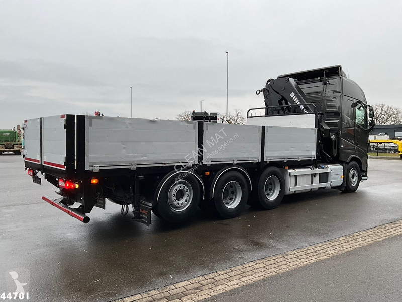 Kamion Volvo 8x4 Euro 6 Hiab 37 Tonmeter laadkraan