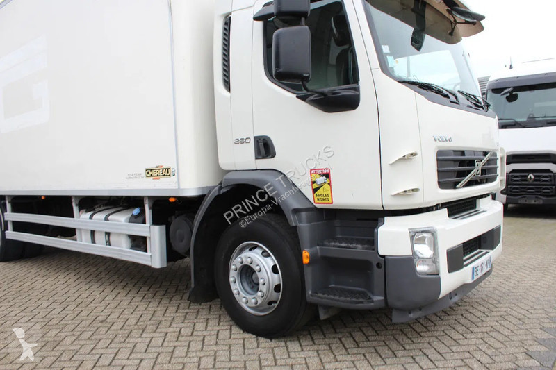Kamion Volvo FE 240 * EURO5 * THERMO KING...