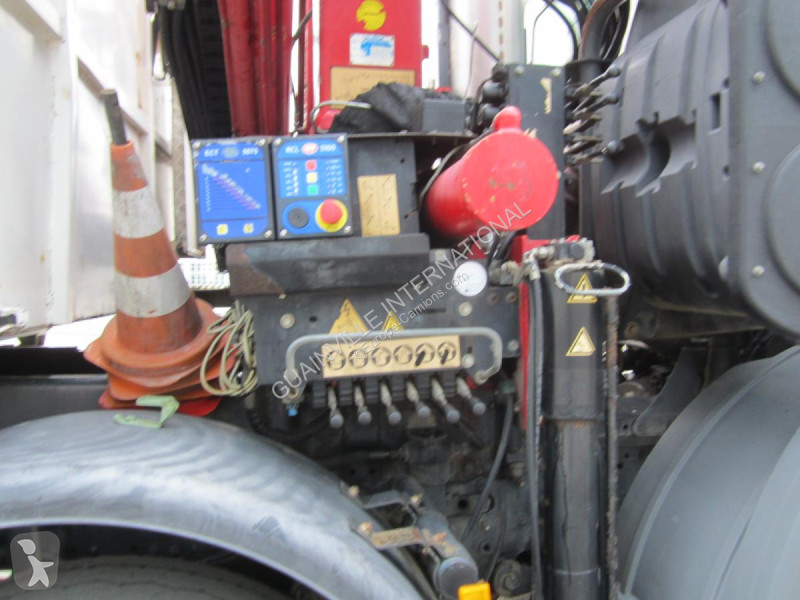 Kamion Mercedes 3236