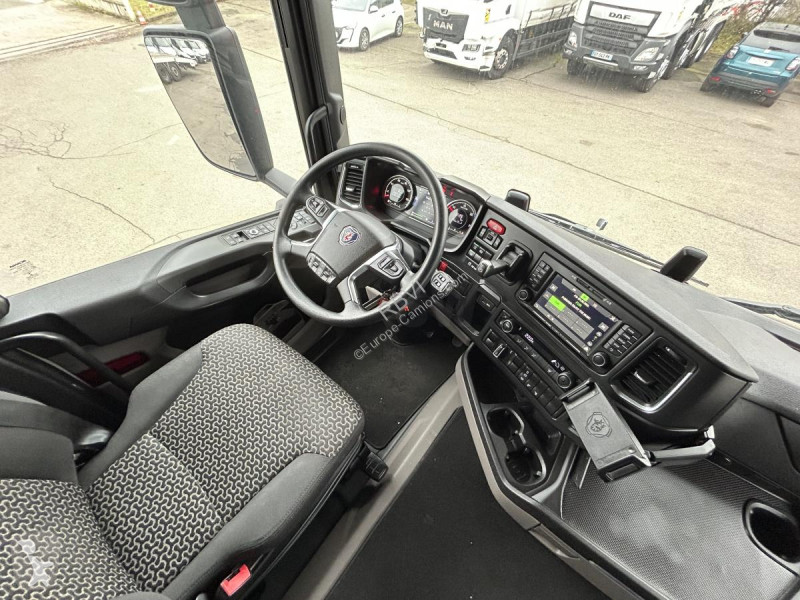 Camion Scania 410