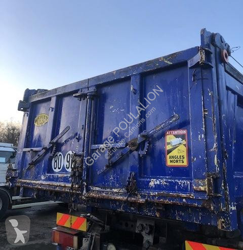Camion DAF bâche 85360