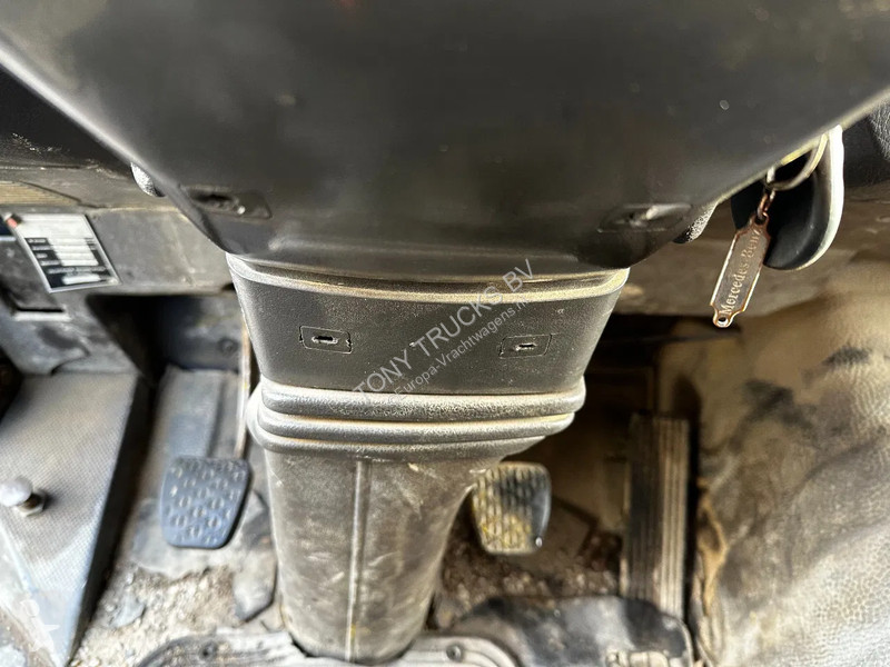 Camião Mercedes SK V8 4X2 Tipper Spring/Spring...