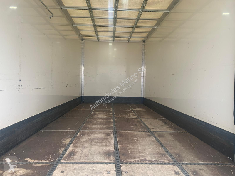 Camion Renault D 12.210