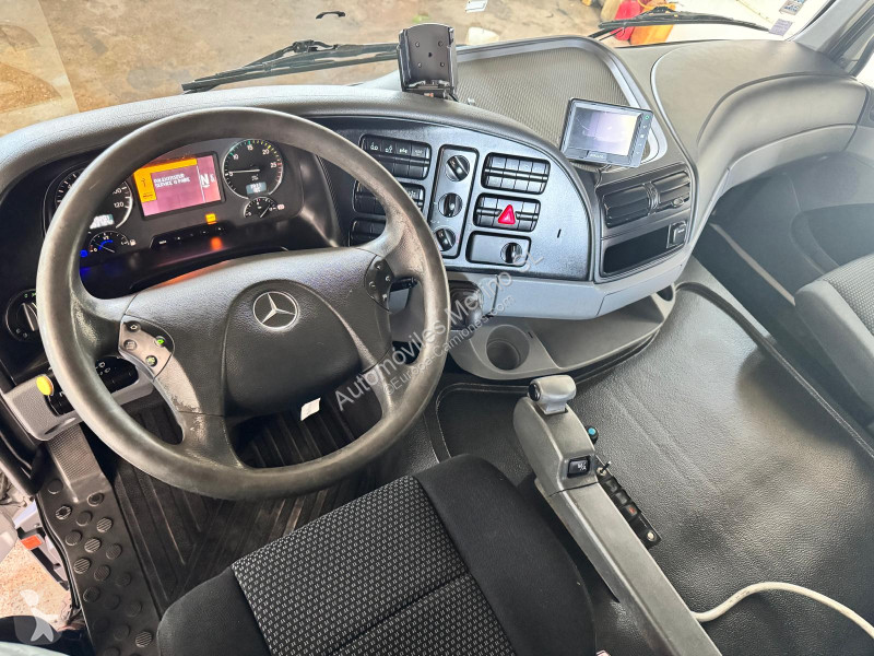 Camion Mercedes ACTROS 2541