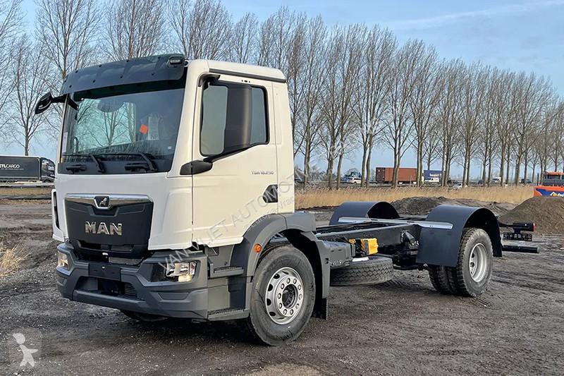 Camion MAN 18.250 BB CH Chassis Cabin