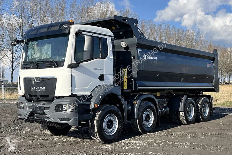 Kamion MAN 41.400 BB CH Tipper Truck (4 units)