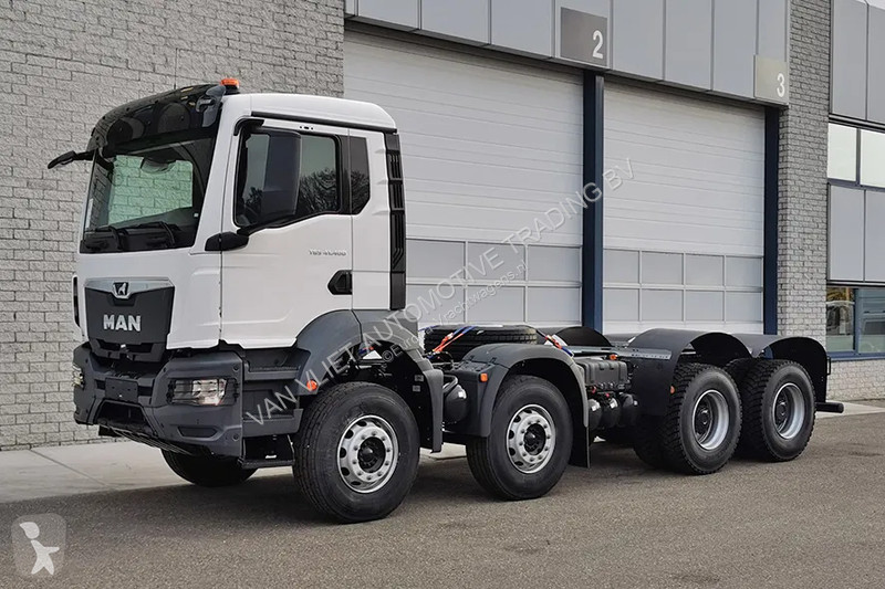 Camion MAN 41.400 BB CH Chassis Cabin (18 units)
