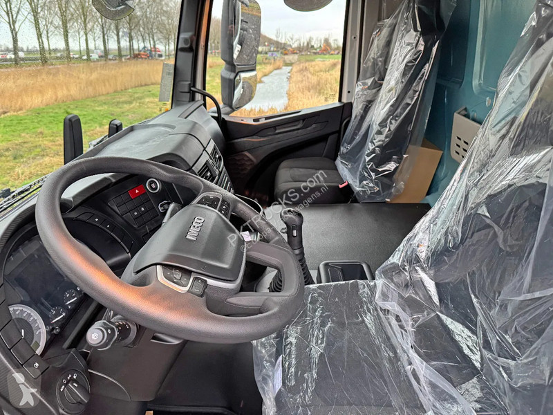 Kamion Iveco T-Way AD380T47WH-4500 Chassis...