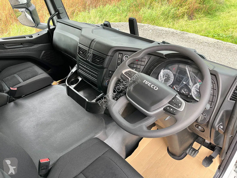 Kamion Iveco T-Way AD380T43WH-4200 AT Chassis...