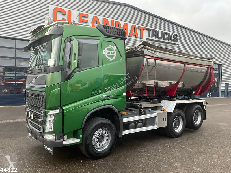Camión Volvo 6x4 Euro 6 Asphalt kipper