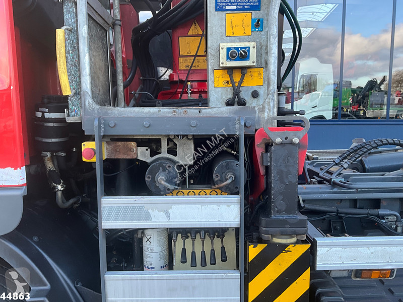 Camion DAF FAQ 85  460 HMF 16 Tonmeter Z-kraan