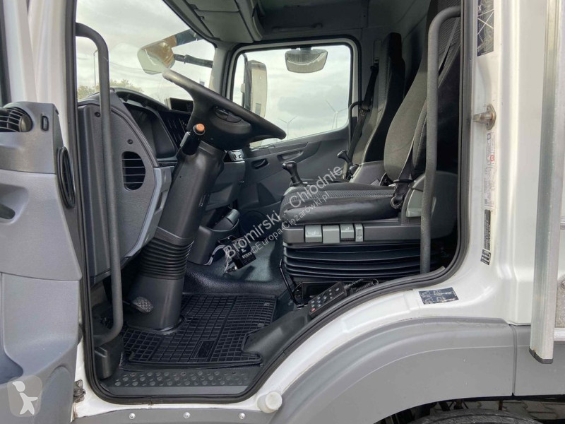 Kamion Mercedes ATEGO 1218  CARRIER SUPRA 850 MT