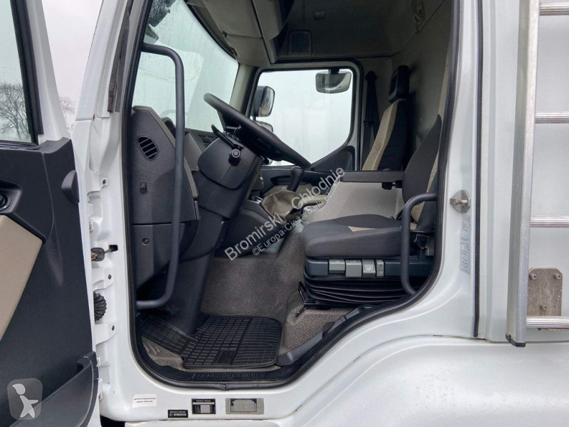 Kamion Renault MIDLUM 270 DXI 16 T CARRIER...