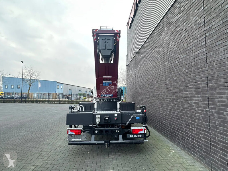 Kamion MAN 7.180 4X2 BB BOCKER AK37/4000 + JIB...
