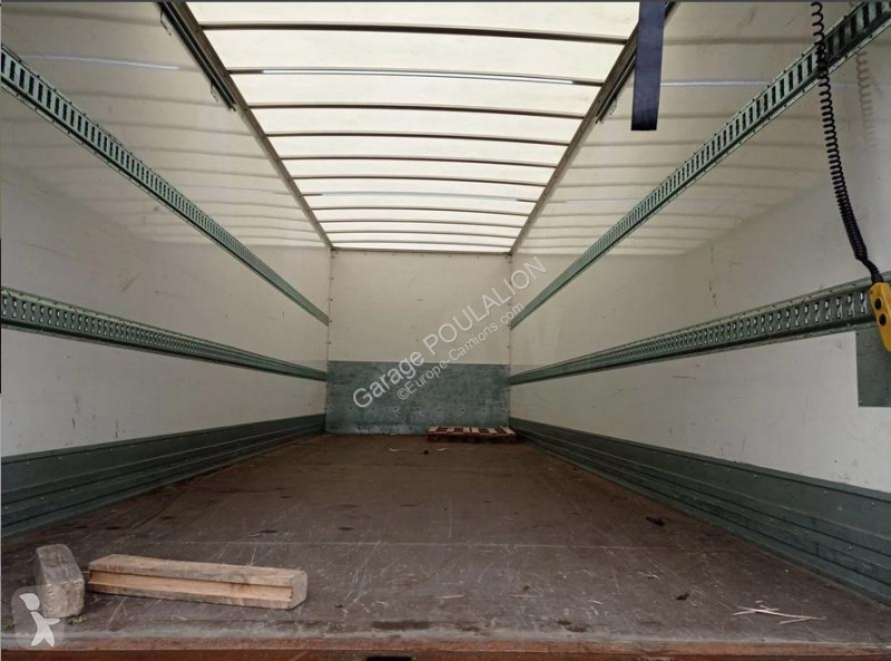 Kamion DAF HAYON RETRACTABLE DHOLLANDIA  210 FA