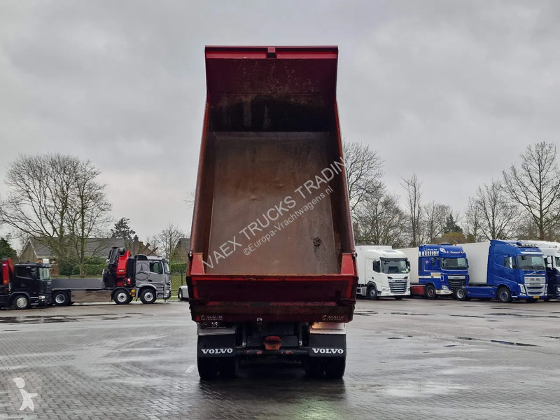 Kamion Volvo 16750 6x4 Tipper - Retarder - HUB...