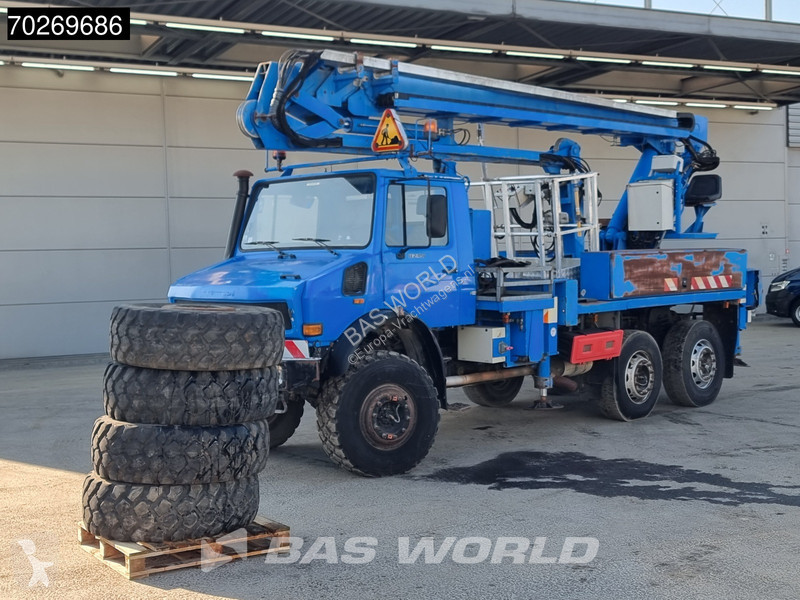 Camion Unimog L 6X6 Unimog Engin EGI TP 226...