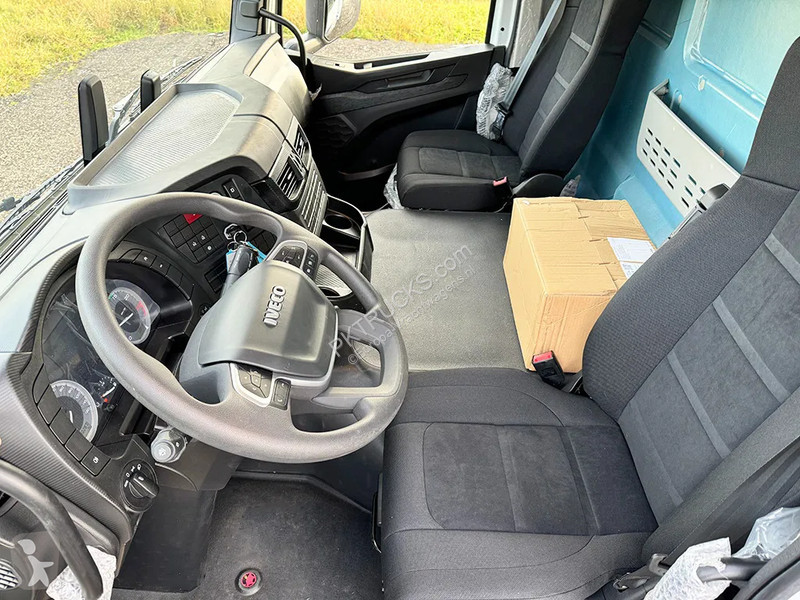 Camion Iveco T-Way AD190T43WH AT Refrigerated...