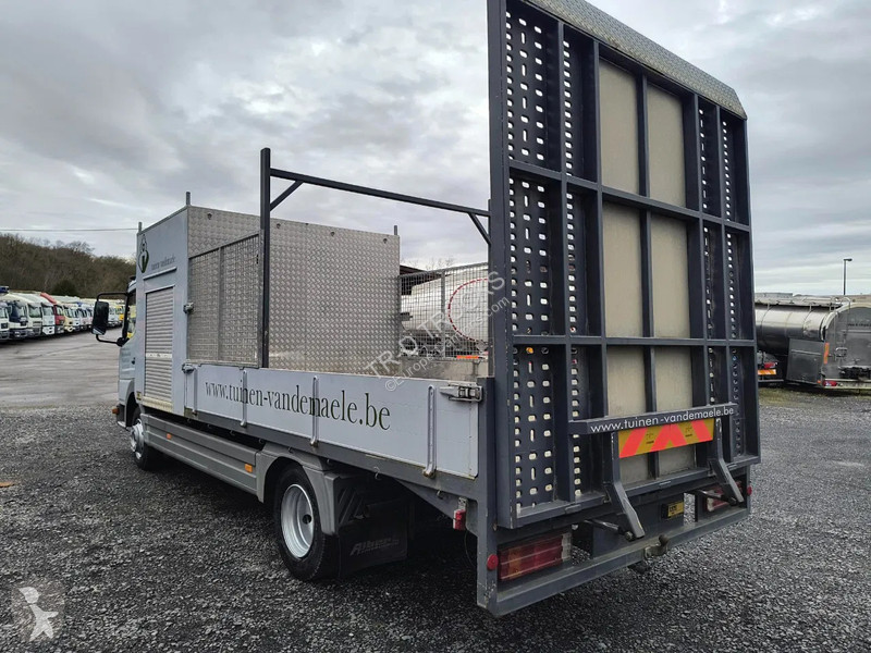 Camion Mercedes 815 GARDEN - MATERIAL BOX - RAMPS