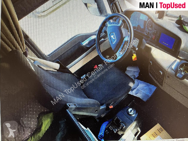 Camion remorque MAN TGX 26.500 6X2-4 BL CAMION...