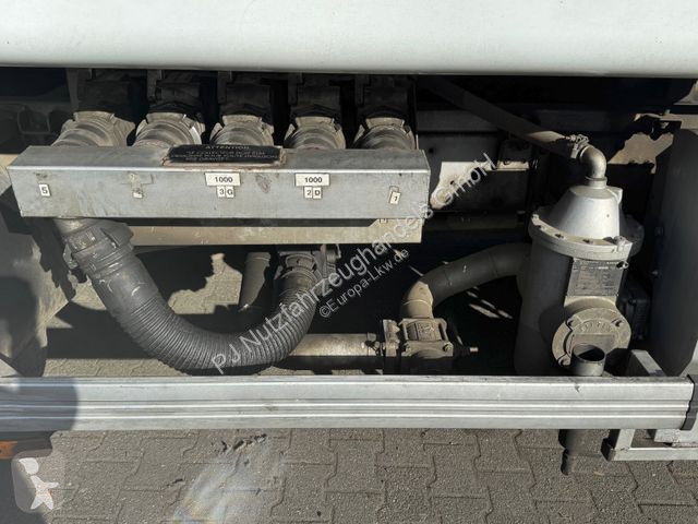 Kamion Renault Midlum