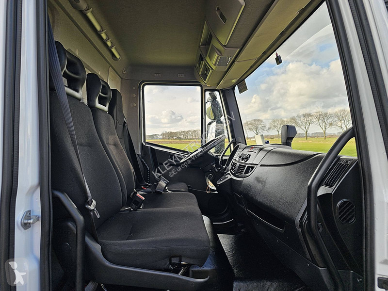 Kamion Iveco 140E28 EUROCARGO 3 SEATS AIRCO 88 TKM