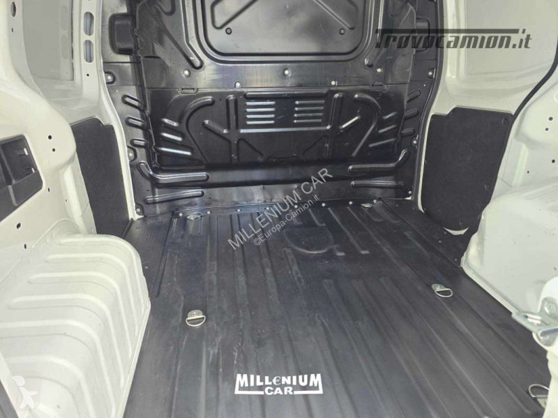 Nyttofordon Fiat 2023 MOTORE 1,3MJT KM 44000