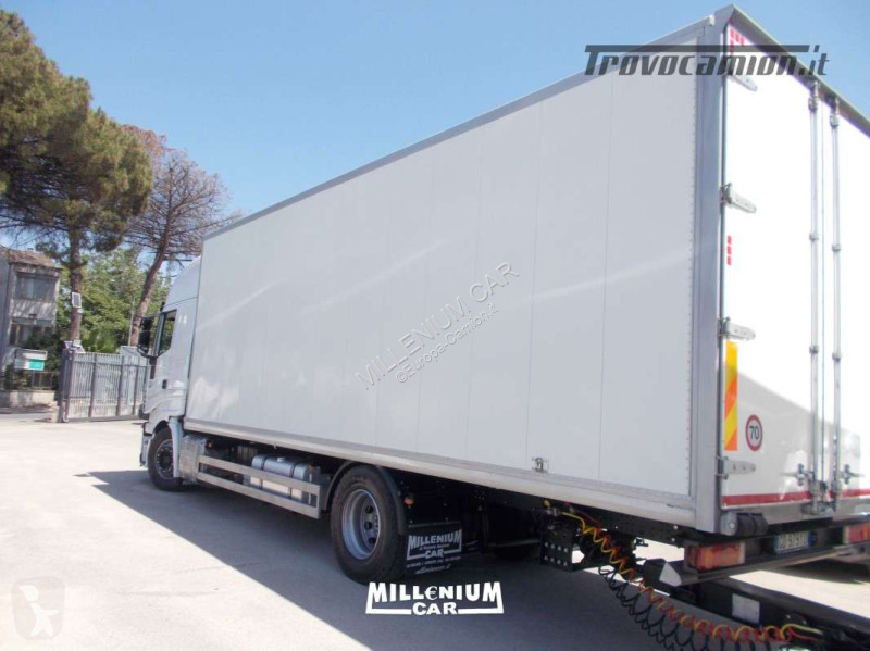 Camion Iveco AUTOTRENO BIGA FURGONE EURO 6