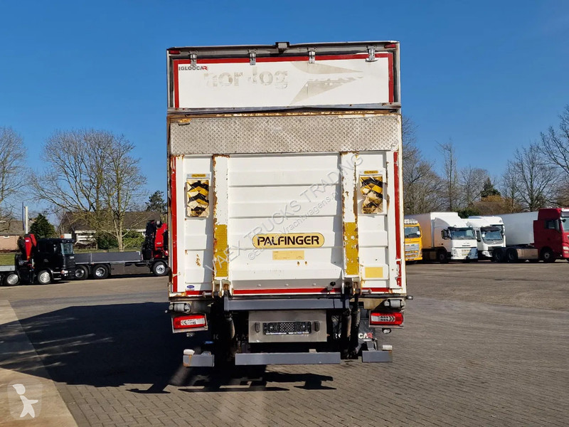Kamion Volvo 330 4x2 - Carrier MT 18 Frigo -...