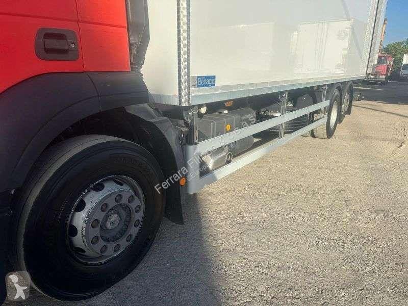 Camion Iveco stralis 360