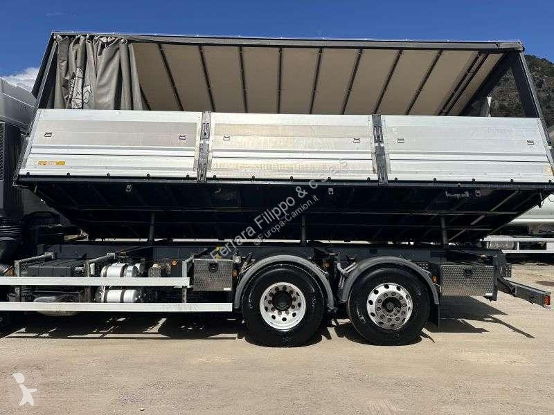 شاحنة Iveco 460