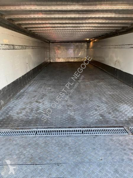 Camion Renault 270 DCI