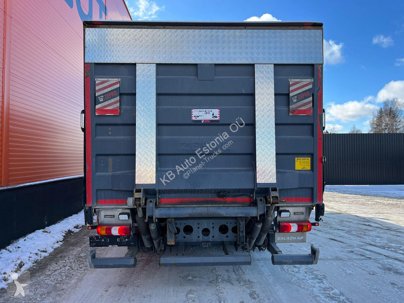 Kamion Mercedes 2735 6x2*4 BOX L=8476 mm