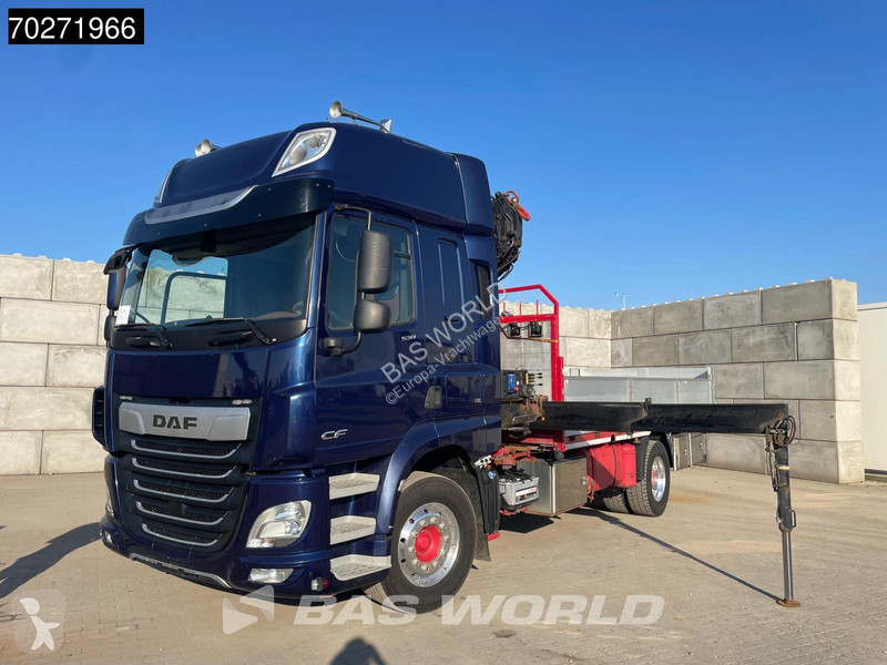 Camion DAF 530 4X2 HMF 1820-RC Kran Crane...
