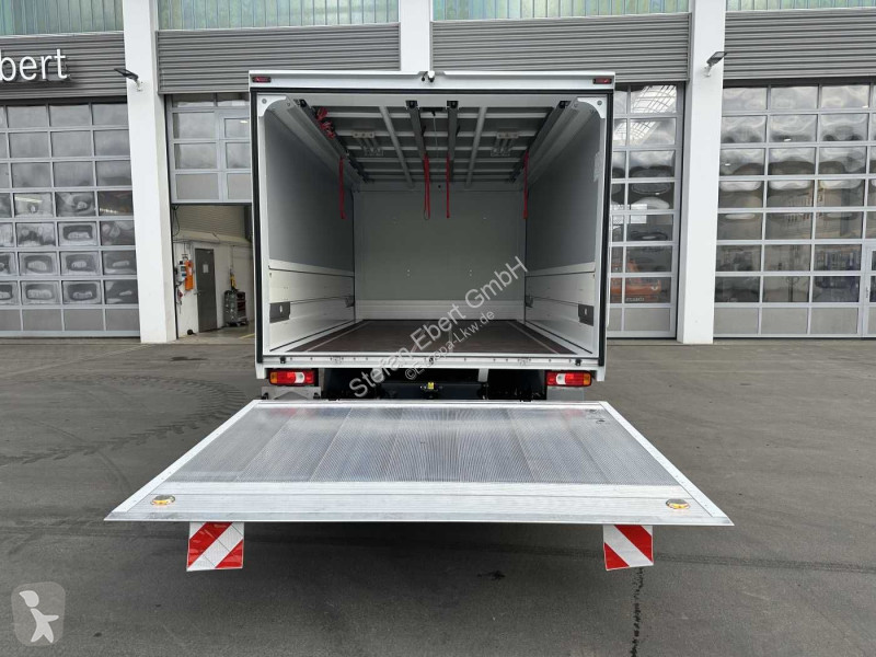 شاحنة Iveco 70C21 HA8 *LBW*Schwenkwandkoffer*