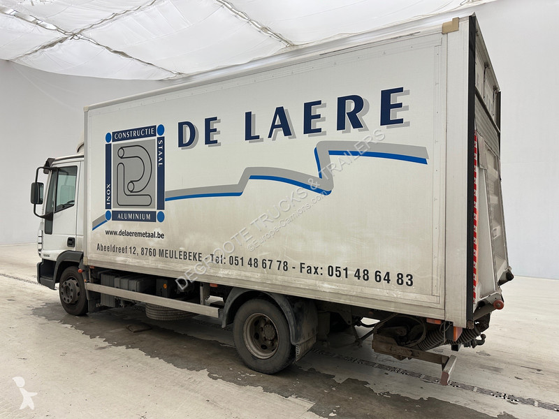 Camion Iveco 100E18