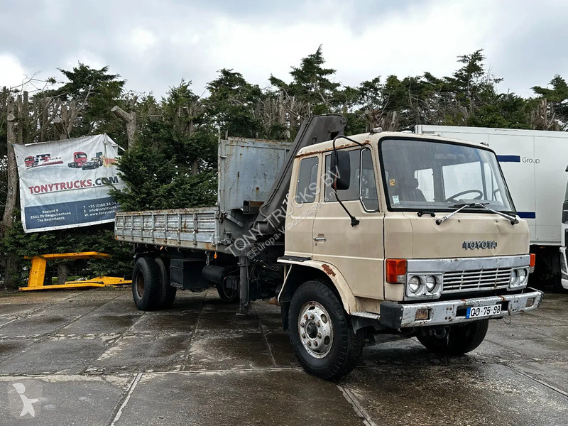 Camion Toyota HINO 14T 4X2 Tipper+Crane Hiab...