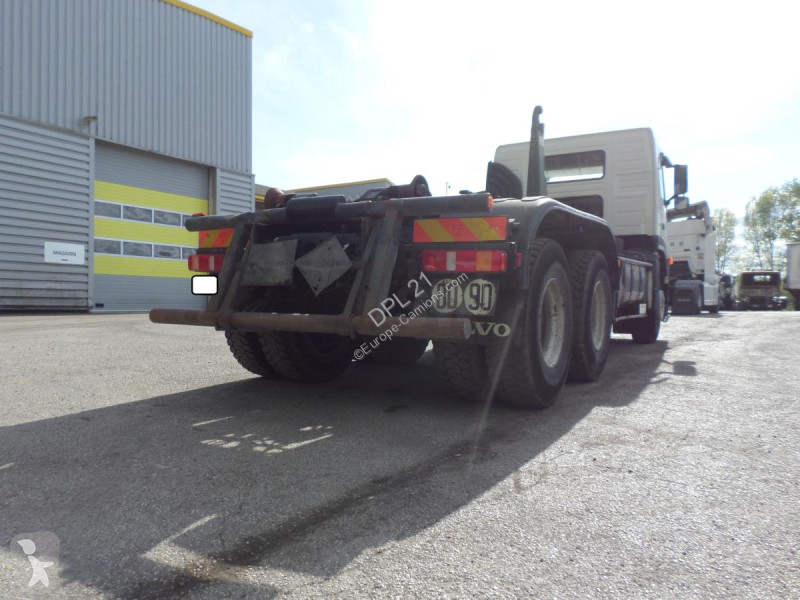 Camion Volvo 340